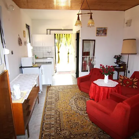 شقة Zsuzsanna Apartmanhaz